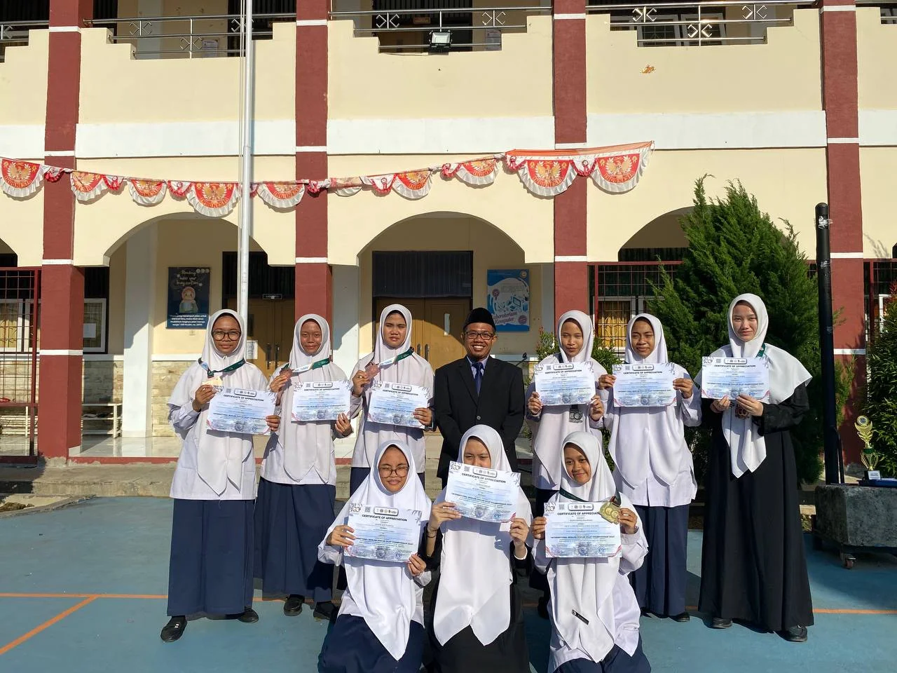juara pencaksilat smpit as syifa boarding school wanareja 37