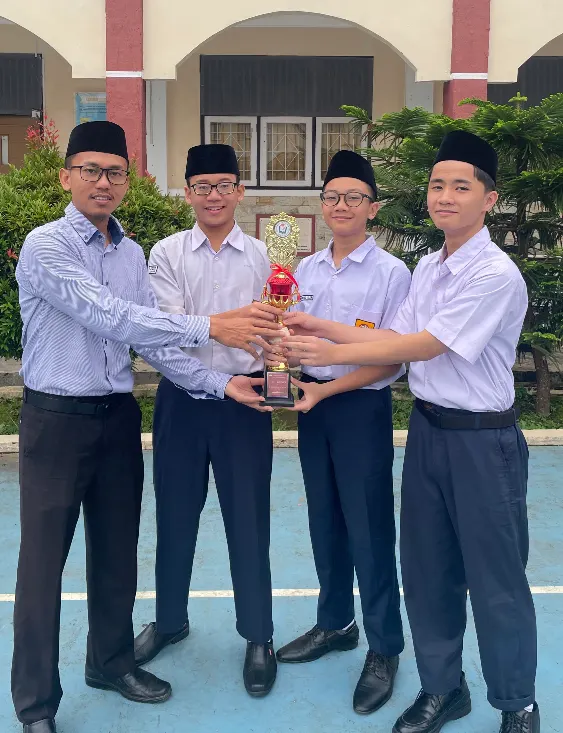 smpit as syifa boarding school wanareja juara thafest17 2