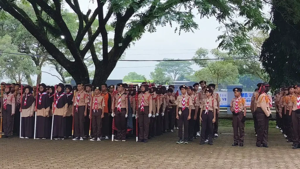smpit assyifa boarding school juara askara scouth competition 3